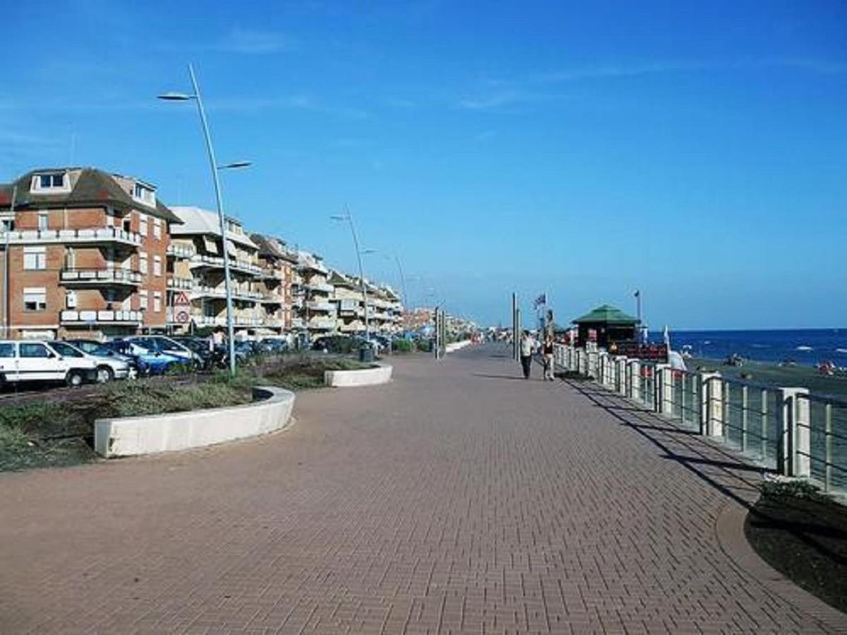 Hotel Blue Marine Di Ostia Exteriér fotografie